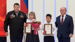 Маленьких астраханцев отметили в Совфеде за спасение друзей из-подо льда