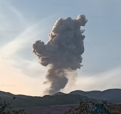 В российском регионе поднялся столб пепла высотой три километра 