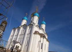 Игорь Бабушкин поздравил астраханцев с праздником Благовещения