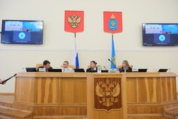 В Думе Астраханской области обсудили перспективы молодёжного парламентаризма с коллегами из ЛНР