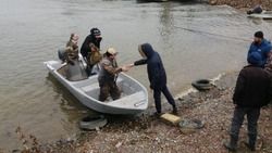 В Астраханской области нашли пропавших охотников