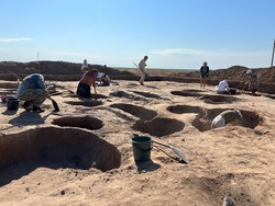 В Астраханской области нашли возможную гробницу хазарских правителей