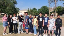 Астраханские школьники приняли участие в субботнике