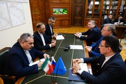Астраханский губернатор провёл рабочую встречу с Генконсулом Ирана