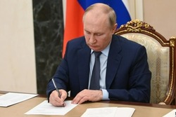Президент РФ подписал указ о денежной выплате мобилизованным и контрактникам