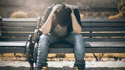 Астраханцам рассказали о первых симптомах депрессии