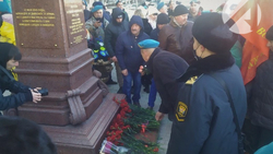 В Астрахани состоялось торжественное открытие памятника знаменитому командующему ВДВ