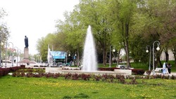 В Астрахани заработали фонтаны