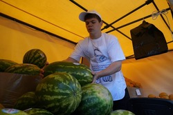 В Белоруссии астраханскую продукцию разбирают как горячие пирожки