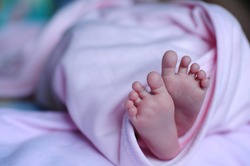 В астраханской детской клинике новорождённым проводят расширенный скрининг
