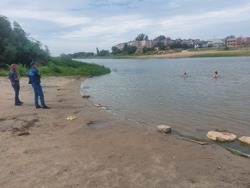 В Астрахани проверяют места несанционированного купания