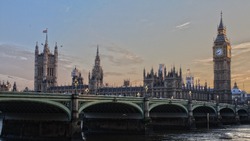 Британское общество демонстрирует скрытый расизм