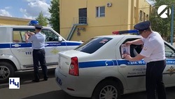 Астраханские полицейские несут службу вместе с «Бессмертным полком»