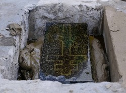 В Астрахани в основание храма святого князя Александра Невского заложили первый камень