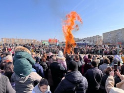 В Астрахани прошли традиционные масленичные гулянья