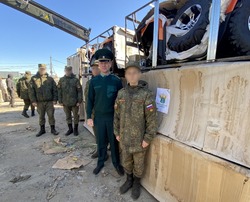 Астраханские таможенники передали мототехнику бойцам СВО