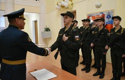 В Астраханской области призывники принесли военную присягу