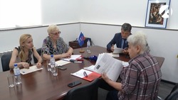 Депутат Госдумы от Астраханской области Ринат Аюпов провёл личный приём граждан