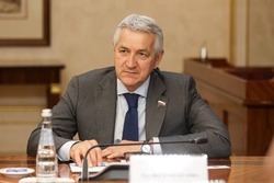 Леонид Огуль: «Игорь Бабушкин уделяет большое внимание развитию медицины в регионе»