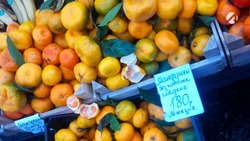 Астраханцев призвали не объедаться мандаринами