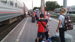 Сезонный поезд № 465/466 начнёт курсировать между Астраханью и Имеретинским Курортом с 27 мая