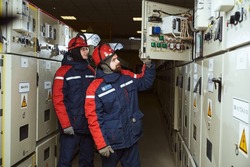 Энергетики отремонтировали подстанции и линии в Камызякском районе