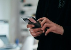 Астраханец «подарил» мошенникам почти 3 миллиона рублей 