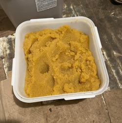 Астраханец готовил на продажу опасную икру