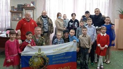 Астраханские волонтёры вручили машину своим землякам в Донбассе