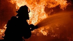 Ночью в Астрахани горел многоквартирный дом