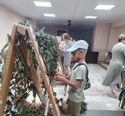 Астраханцы отправили на фронт 420 масксетей