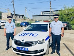 Астраханские полицейские спасли жизнь мужчине 