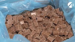Три астраханца стащили из магазина шоколад