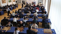 Астраханские шахматисты привезли награды с турнира в Элисте