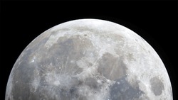 Астраханцев приглашают в путешествие к лунному затмению