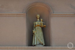 Волгоградский суд лишил родительских прав женщину, избивавшую ребёнка на видео