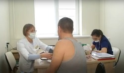 Как работают астраханские поликлиники в праздничные дни