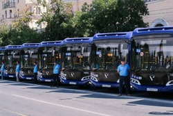 В Астраханскую область прибыли новые автобусы среднего класса