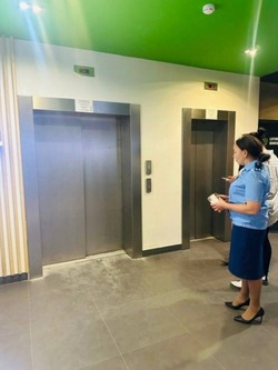 Происшествие с лифтом в Астрахани случилось из-за короткого замыкания