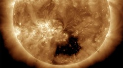 Как повлияет на астраханцев очередная гигантская дыра на Солнце