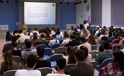 В Астрахани иностранных студентов знакомят с духовно-нравственными ценностями России