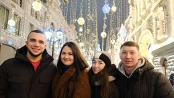 Астраханских волонтёров поощрили поездкой в Государственную Думу РФ