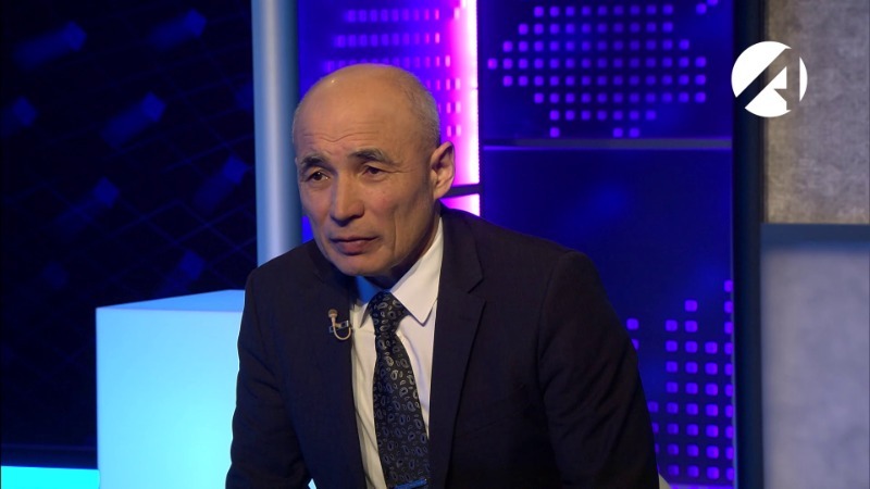 Лукпан Булатов