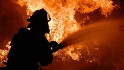 При пожаре под Астраханью пострадала девушка