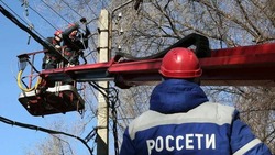 Пострадавшие от стихии запаромные сёла Астраханской области подключили к постоянной электросети