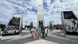 В Астрахани провели экскурсию для родных участников СВО