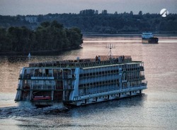 Астраханский теплоход «Аурум» отправился в свой первый рейс