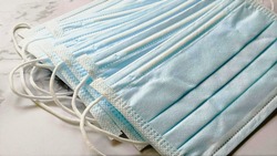 Астраханца обманули при покупке полутысячи медицинских масок