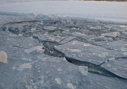 В Астраханской области произошёл первый в этом сезоне провал человека под лёд