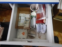 Астраханец похитил с заправки деньги и энергетические напитки